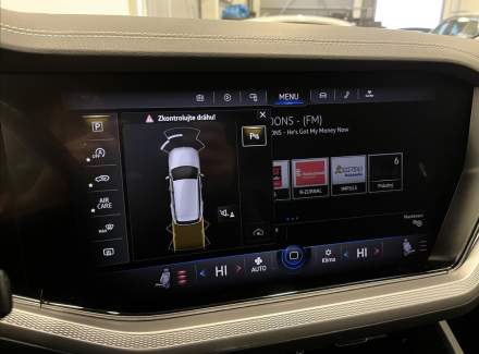 Volkswagen - Touareg