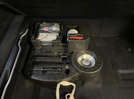 Volkswagen - Touareg