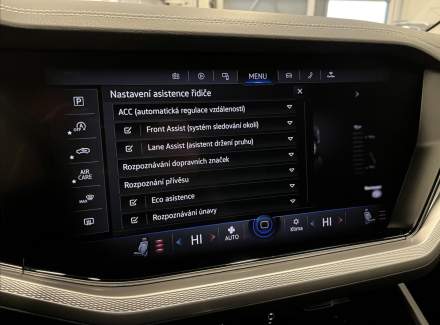 Volkswagen - Touareg