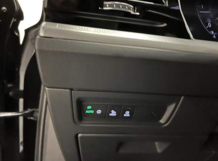 Volkswagen - Touareg