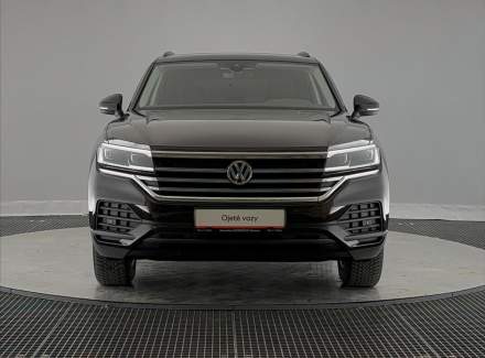 Volkswagen - Touareg
