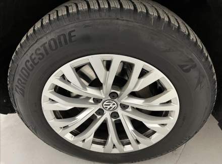 Volkswagen - Touareg