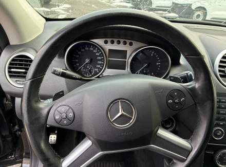 Mercedes-Benz - M-class