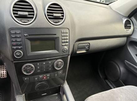 Mercedes-Benz - M-class