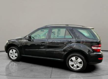 Mercedes-Benz - M-class