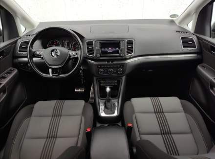 Volkswagen - Sharan