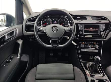 Volkswagen - Touran