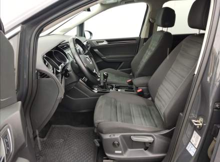 Volkswagen - Touran