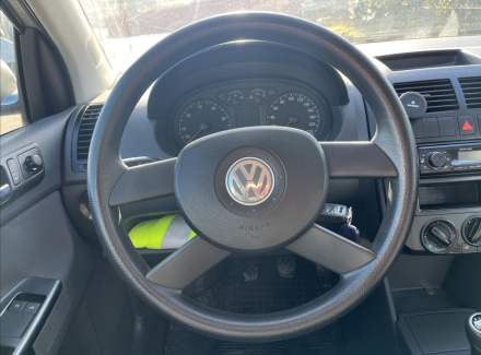Volkswagen - Polo