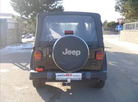 Jeep - Wrangler