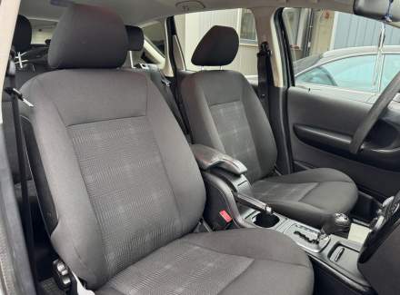 Mercedes-Benz - A-class