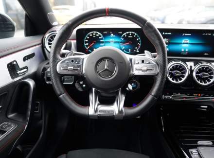 Mercedes-Benz - CLA