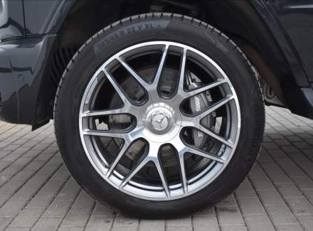 Mercedes-Benz - G-class