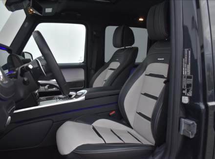 Mercedes-Benz - G-class