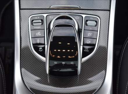 Mercedes-Benz - G-class