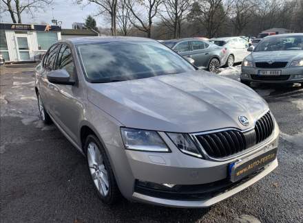Škoda - Octavia