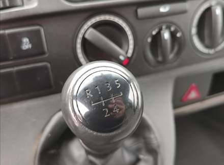 Volkswagen - Transporter