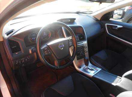 Volvo - XC60