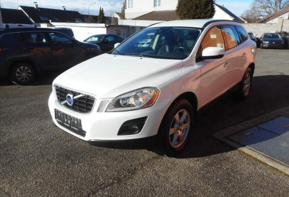 Volvo - XC60