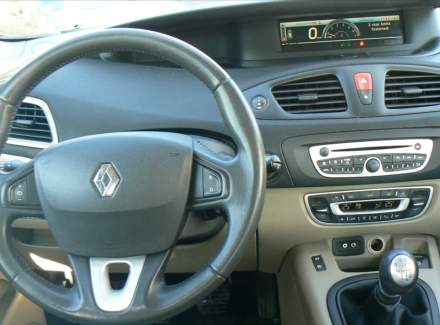 Renault - Scenic