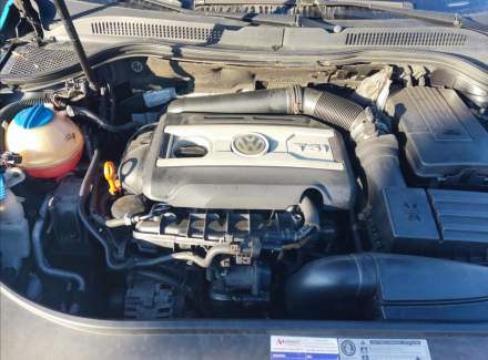 Volkswagen - Passat CC