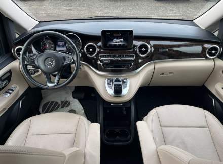 Mercedes-Benz - V-class