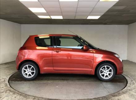 Suzuki - Swift