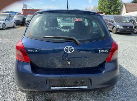Toyota - Yaris 1.3 i VVT-i (87 Hp)