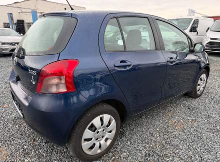 Toyota - Yaris 1.3 i VVT-i (87 Hp)