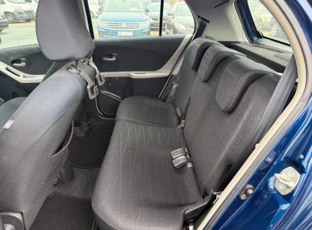 Toyota - Yaris 1.3 i VVT-i (87 Hp)