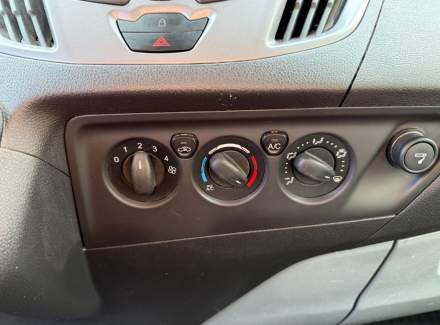 Ford - Transit Custom