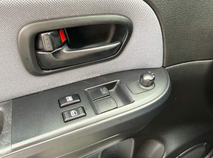 Suzuki - Grand Vitara 1.6 i 16V (107 Hp)