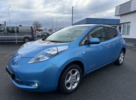 Nissan - Leaf