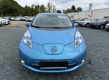 Nissan - Leaf