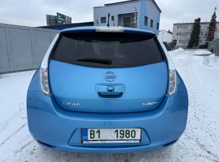 Nissan - Leaf