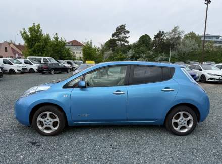 Nissan - Leaf