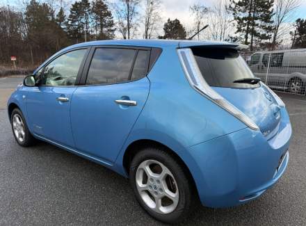 Nissan - Leaf