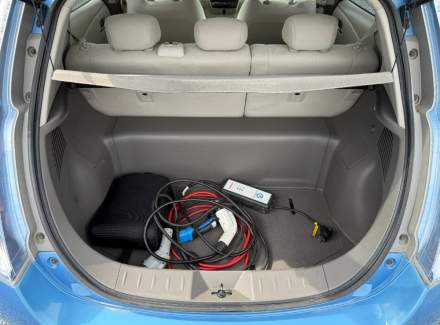 Nissan - Leaf