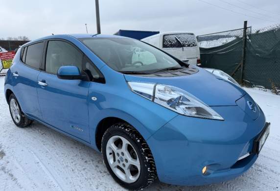 Nissan - Leaf