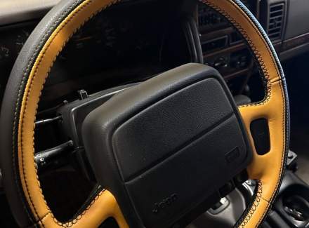 Jeep - Grand Cherokee