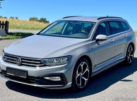 Volkswagen - Passat