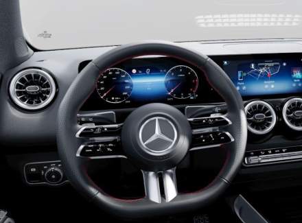 Mercedes-Benz - GLB