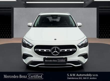 Mercedes-Benz - GLA