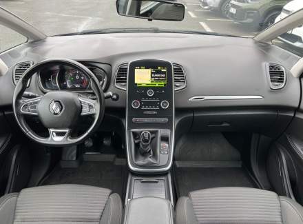 Renault - Scenic