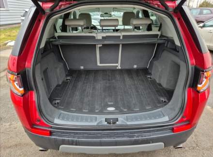 Land Rover - Discovery Sport