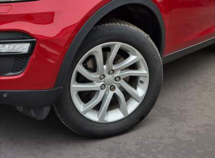 Land Rover - Discovery Sport