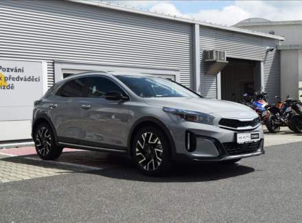 Kia - XCeed