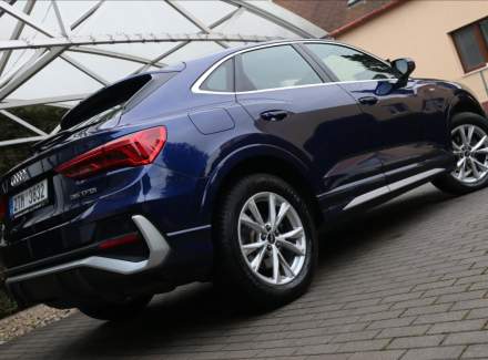 Audi - Q3