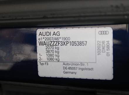 Audi - Q3