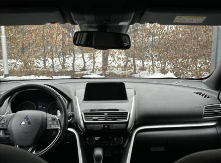 Mitsubishi - Eclipse Cross